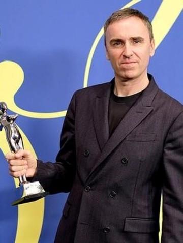 Portrait von Raf Simons