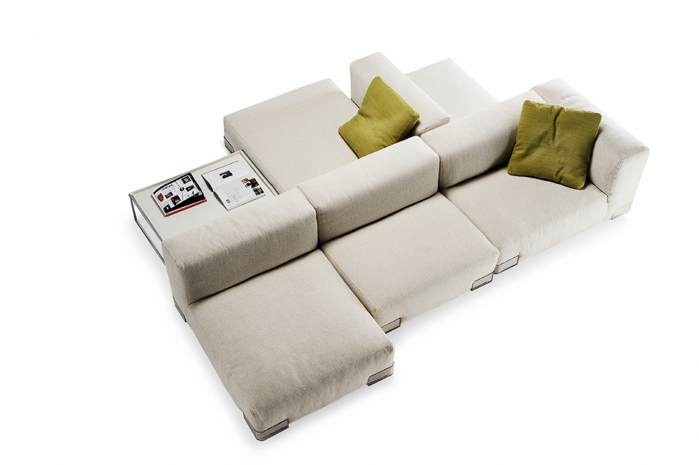 Sitzmöbel Plastics von Kartell auf DECO.de