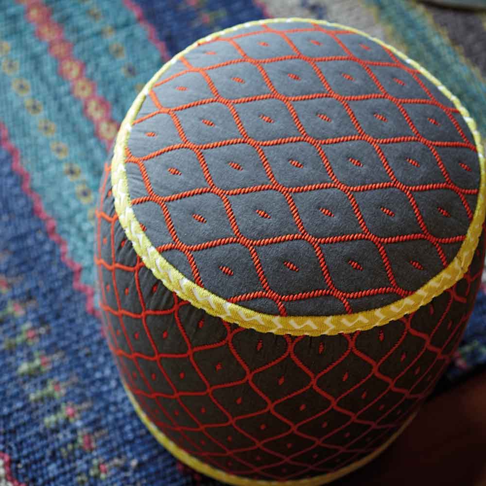 Möbelbezugsstoff HOGAN von Jim Thompson auf DECO.de