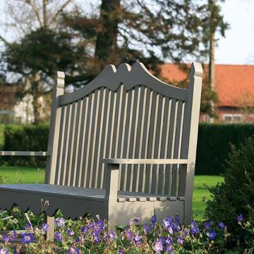 Gartenbank von Flamant