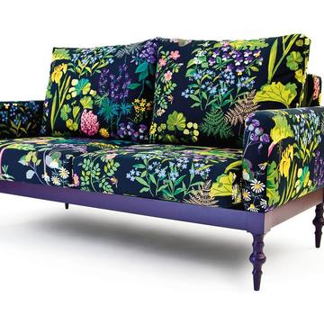 Sofa im Dschungel-Dessin von Kim Klelund