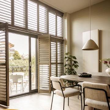Bild von JASNO Shutters (Rustic Grey)