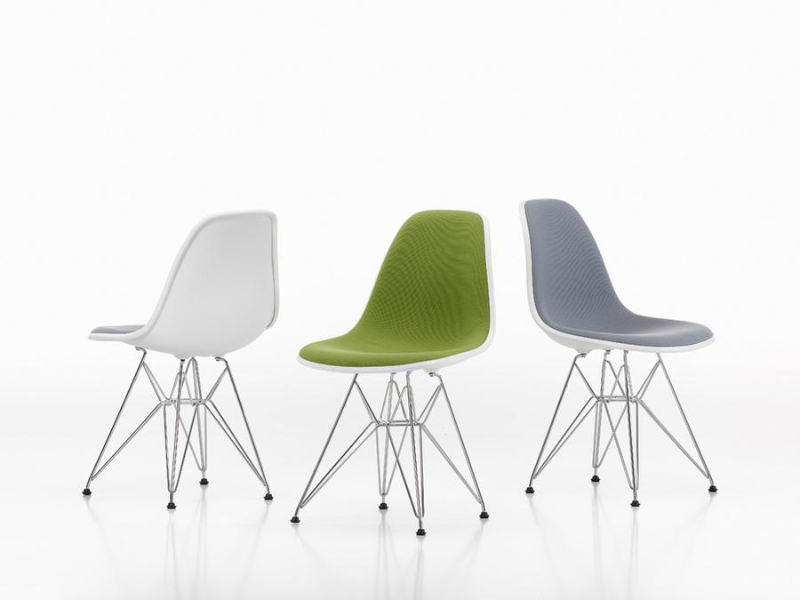 Eames Plastic Sidechair von Vitra auf DECO.de