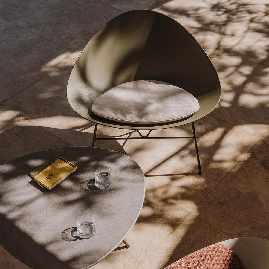 Bild: Lounge Sessel ADELL von Arper 