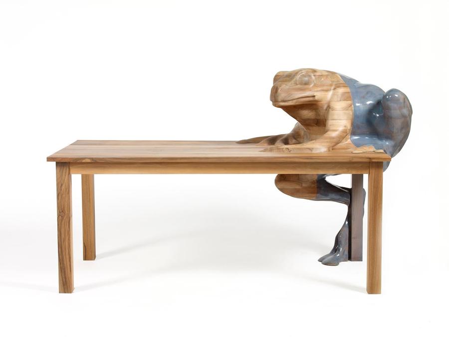 Bild: Tisch FROG TABLE für Galerie Kreo